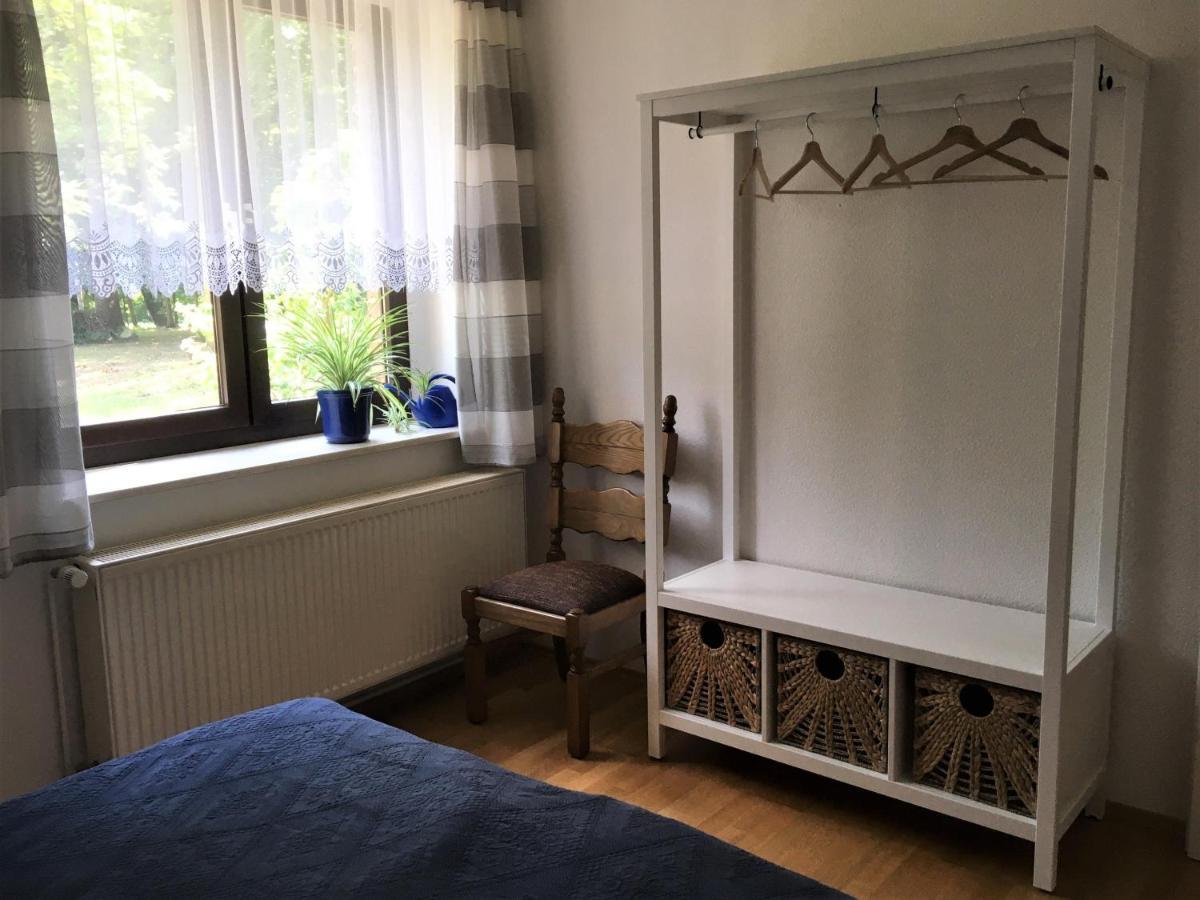 Ferienwohnung Kastanienblick Oder Parkblick, Oder Unser Radlerzimmer! Ziethen  Buitenkant foto
