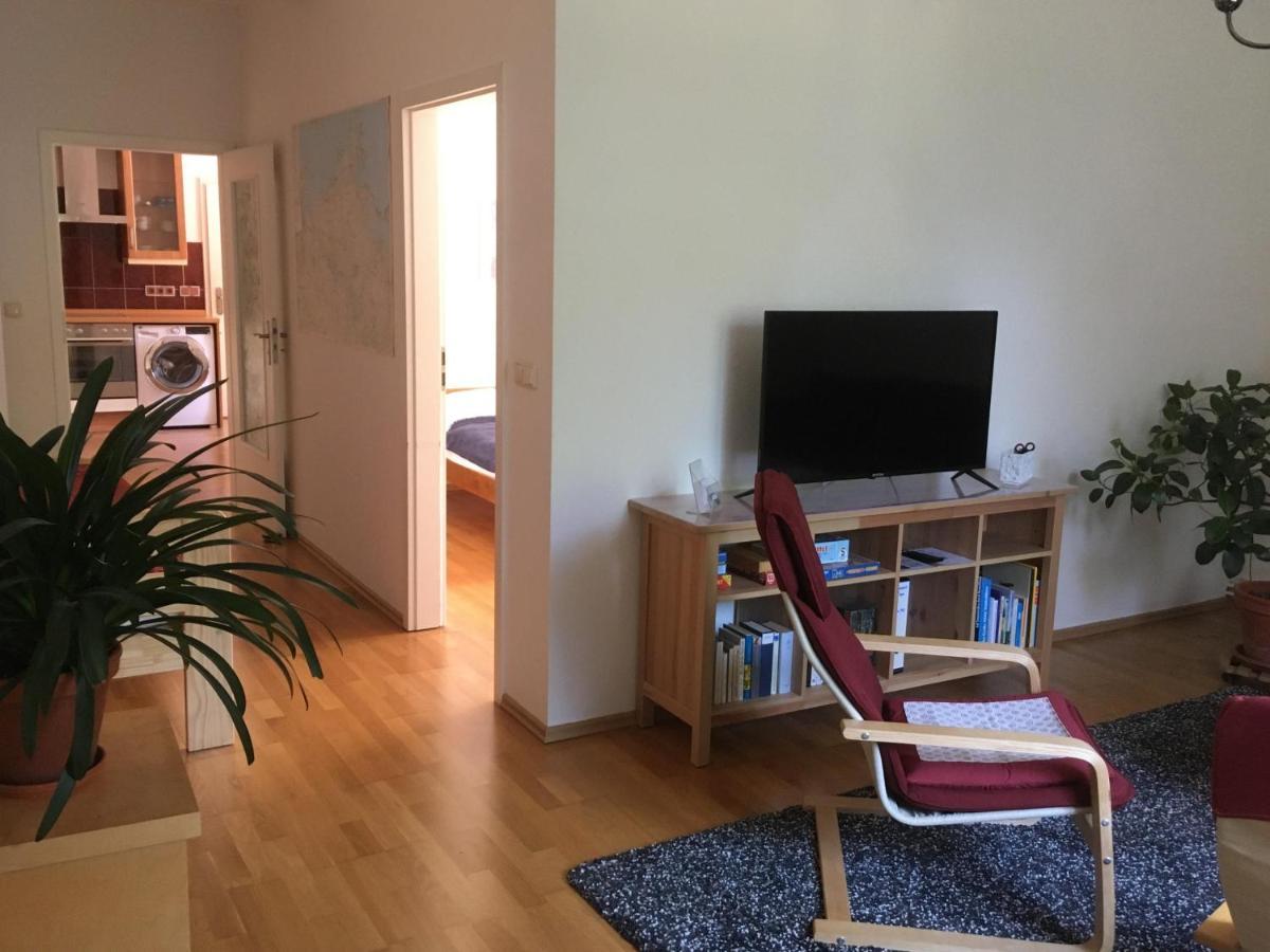 Ferienwohnung Kastanienblick Oder Parkblick, Oder Unser Radlerzimmer! Ziethen  Buitenkant foto